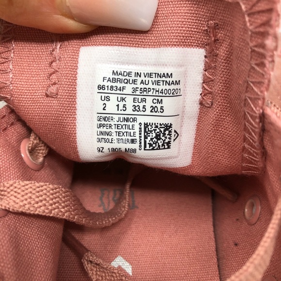 Converse - Picture 6 of 8